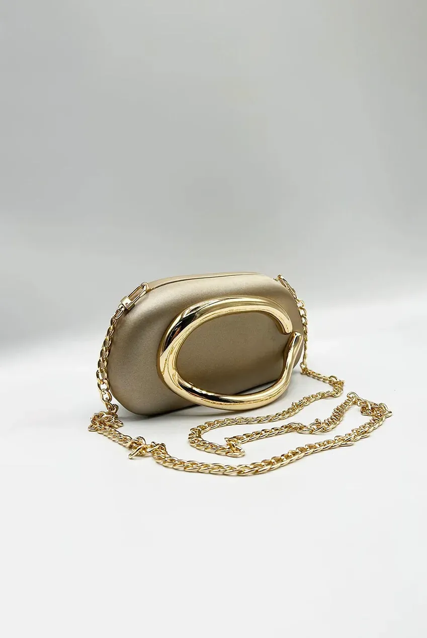 SVNX pochette clutch ovale oro satinata con catena