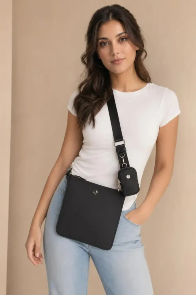 SVNX Crossbody borsa tracolla nera con mini pouch