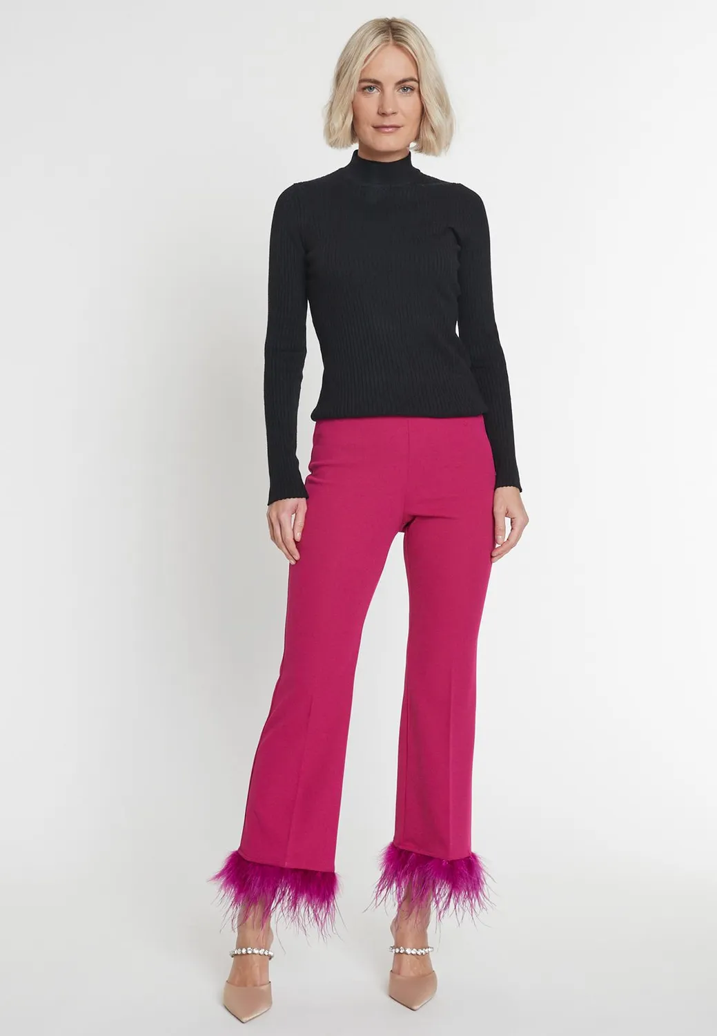 Ana Alcazar Merina pantaloni 7/8 orlo piume