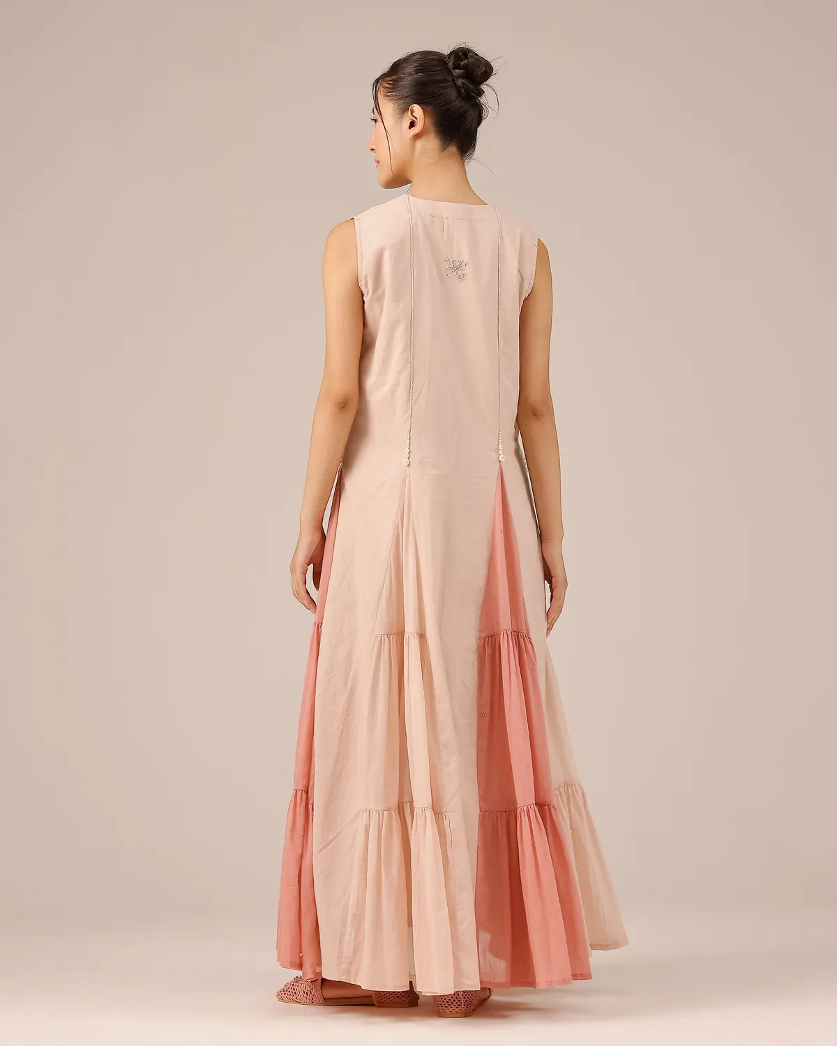 Our Dve Blush Pearl abito rosa perle cotone