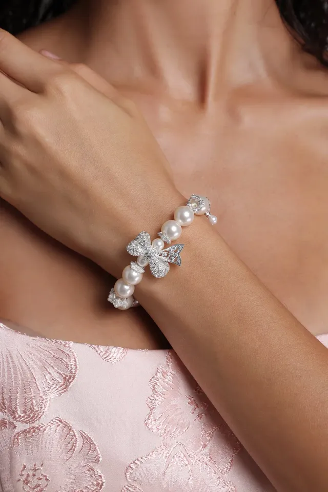 Bella Barnett Jilly Diamond Bow bracciale perle bianco