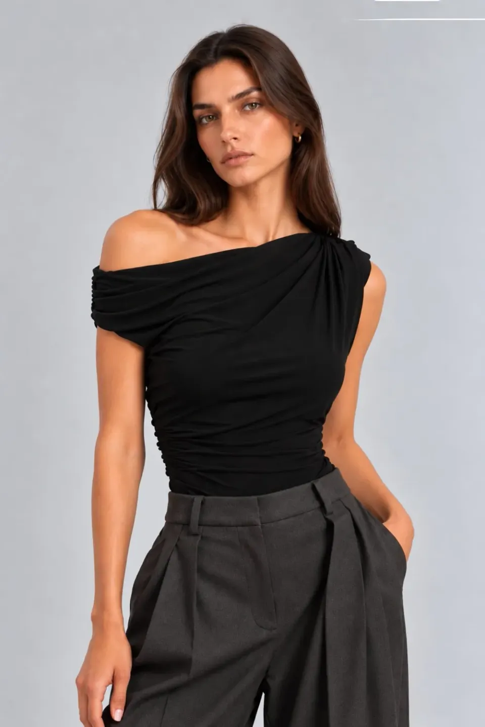 Honor Gold Raven top spalle scoperte nero jersey elasticizzato