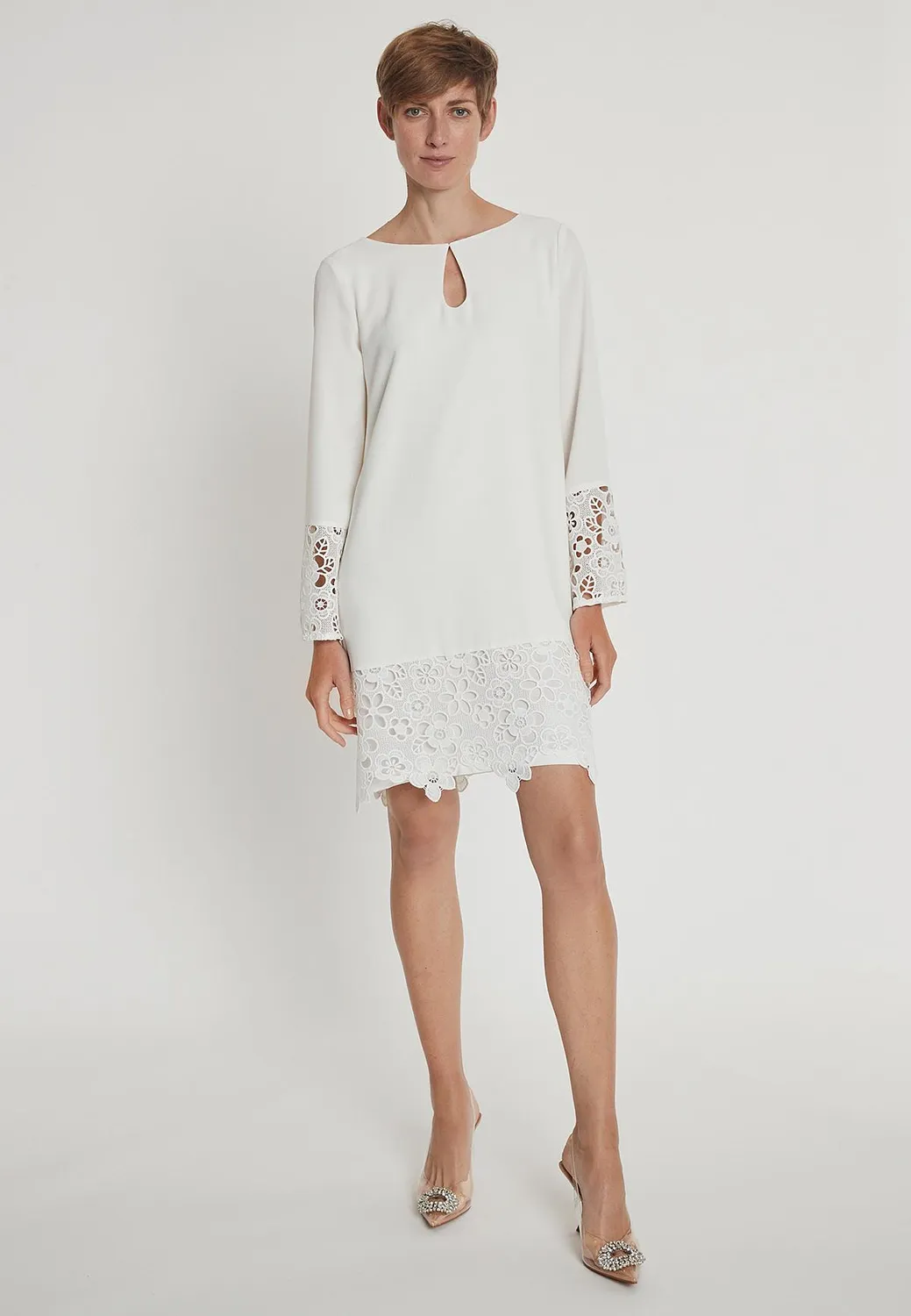 Ana Alcazar Ladya abito tunica bianco pizzo floreale