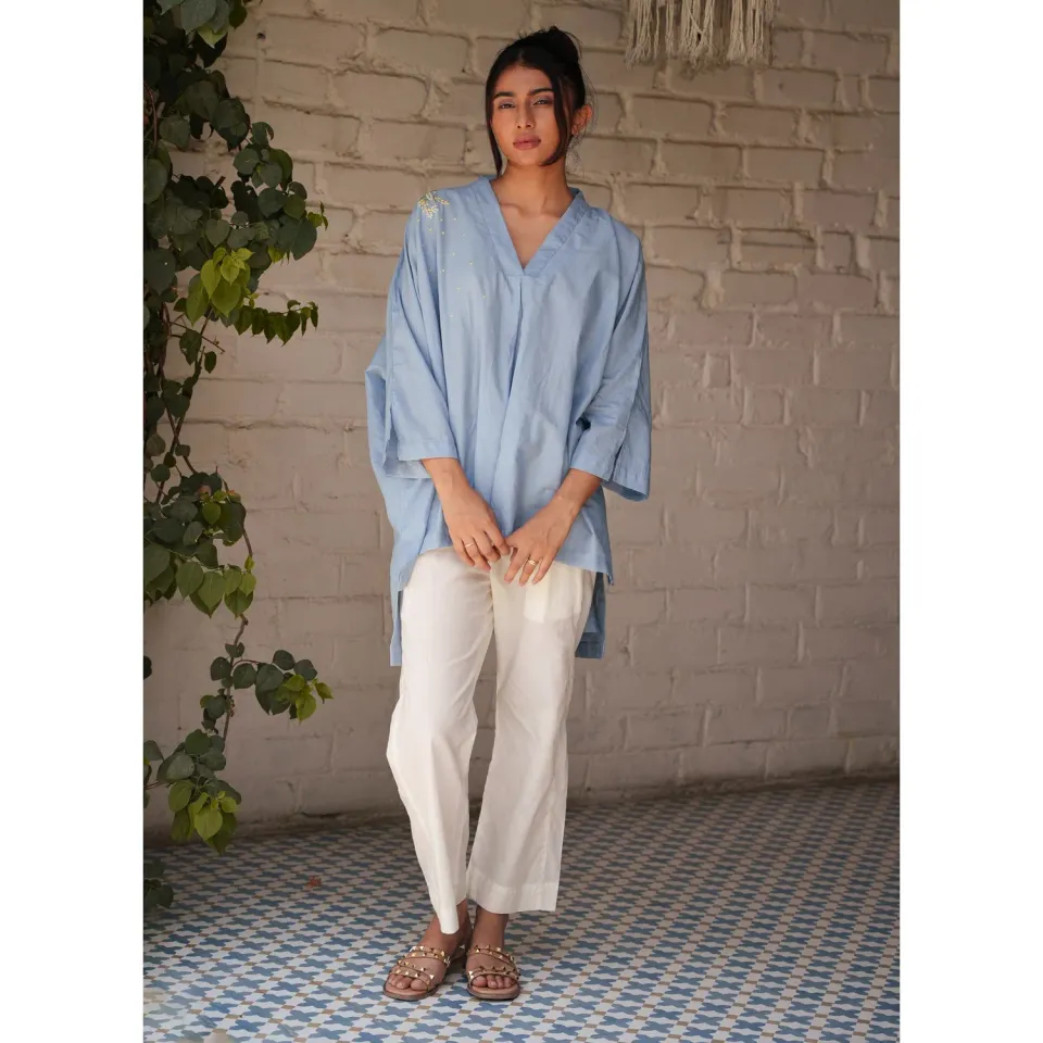 Our Dve Capsule 20 camicia donna blu cotone manica kimono