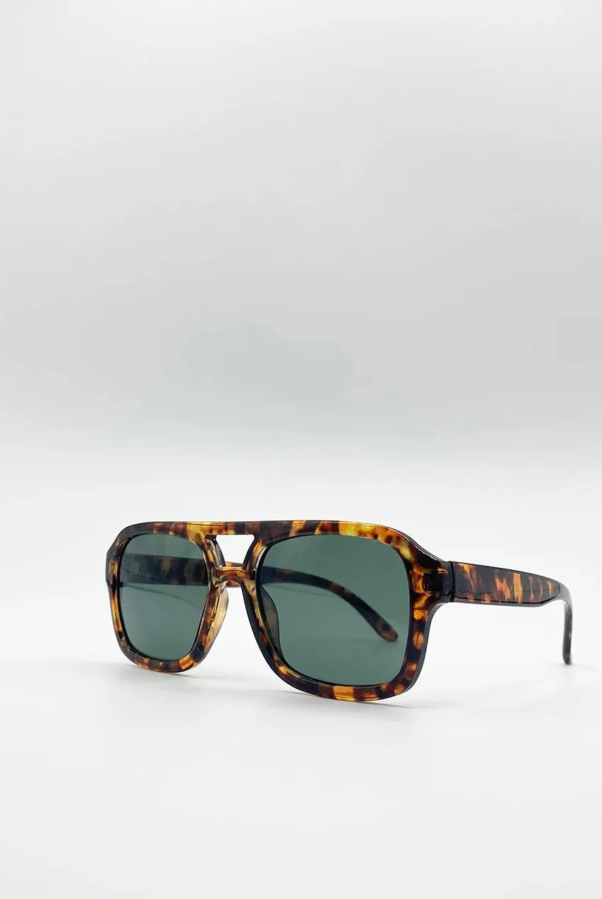 SVNX 70's Navigator occhiali sole tartarugati