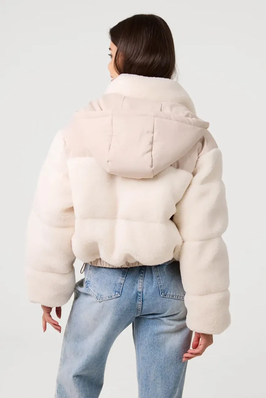 Pink Vanilla Teddy Coat cappotto teddy crema con cappuccio