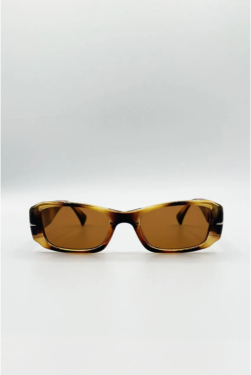 SVNX Bold Rectangle occhiali da sole marroni audaci