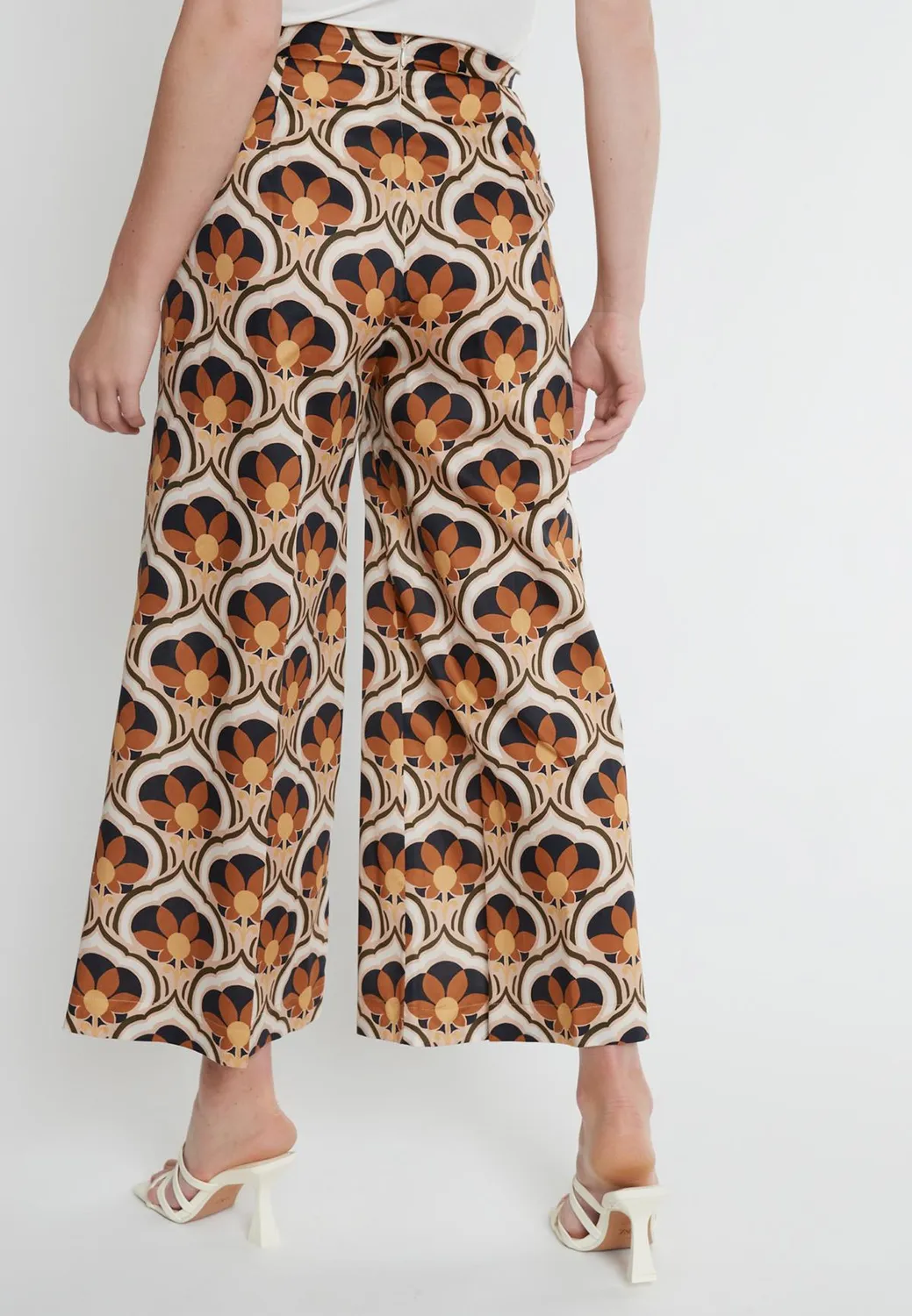 Ana Alcazar Kagoni pantaloni cropped fantasia beige