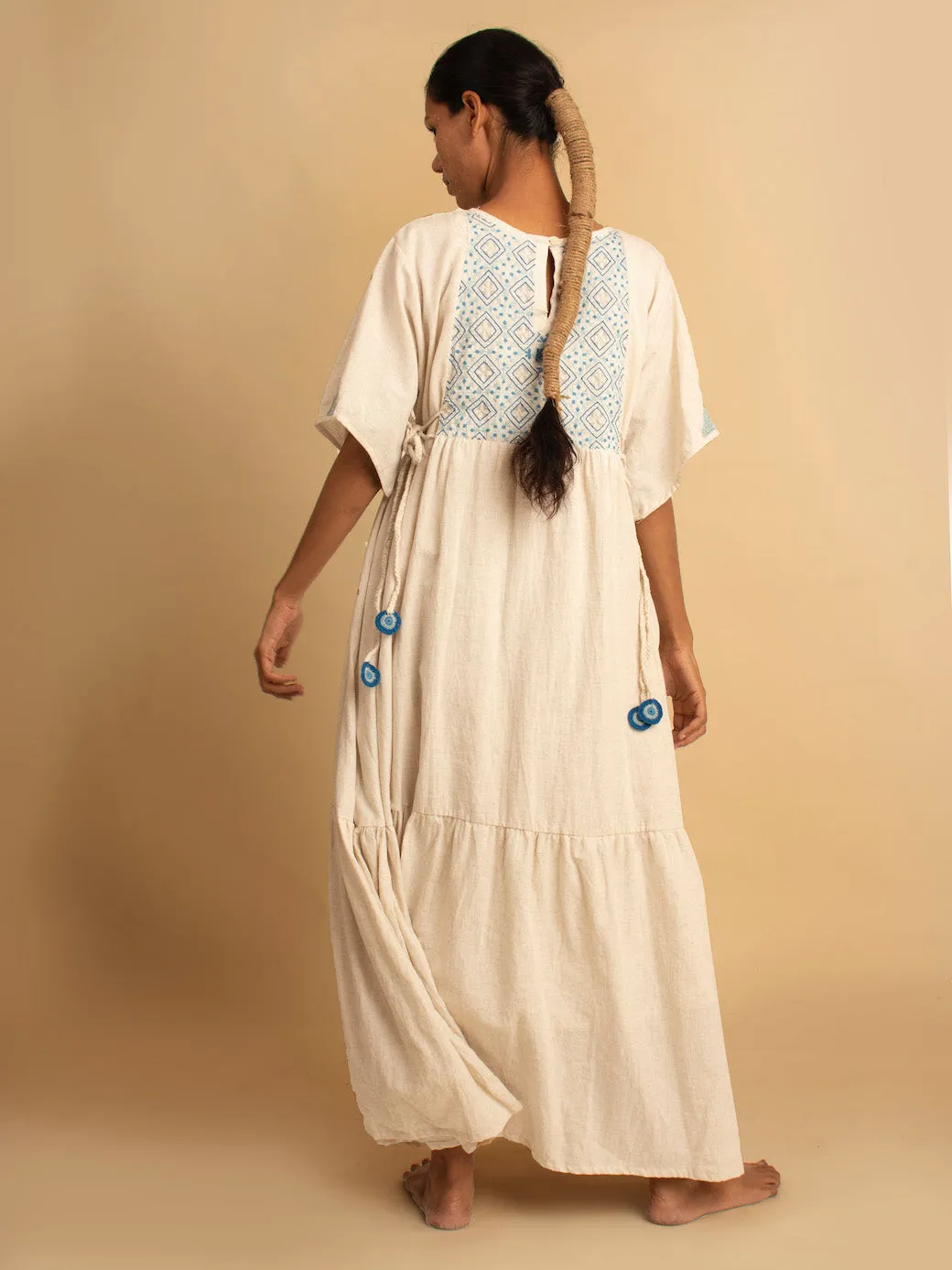 Our Dve Kaira abito lungo beige cotone