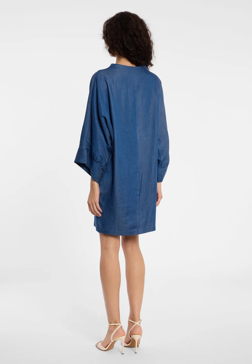 Ana Alcazar Darli abito denim corto oversize