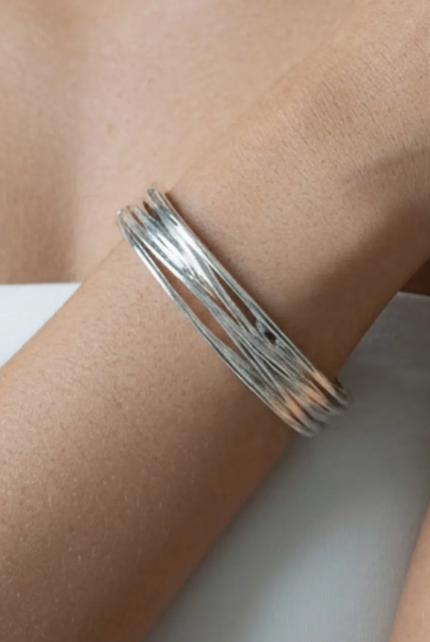 Uchi & Soto Nami bracciale bangle argento twist taglia unica