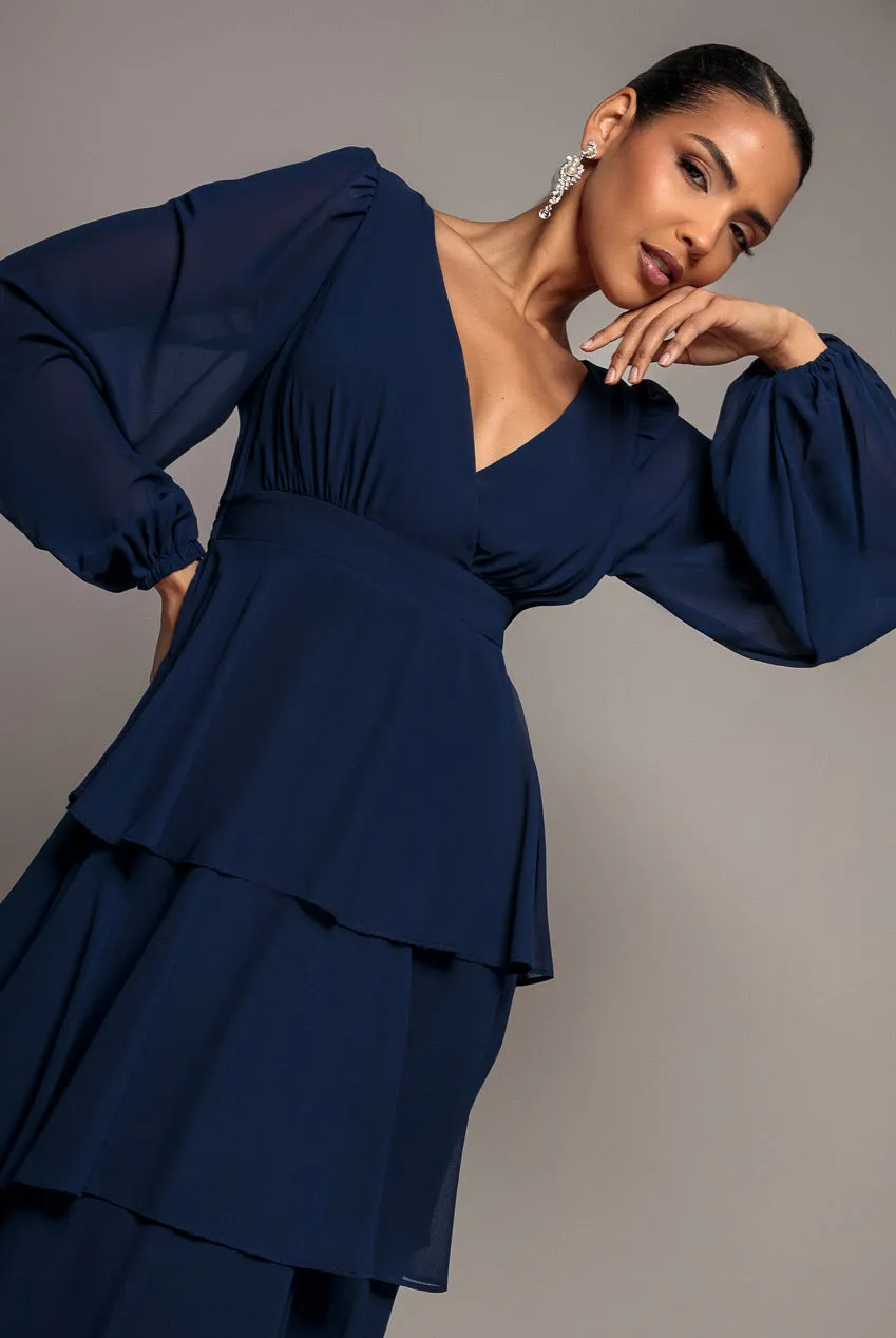 Goddiva Tiered Chiffon abito blu navy incrocio maniche lunghe