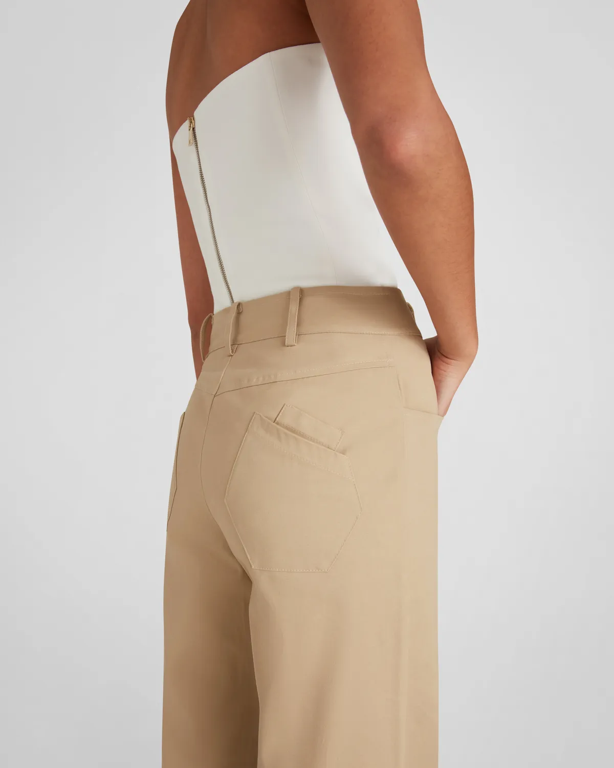Violante Nessi Rufino pantaloni beige velluto cotone
