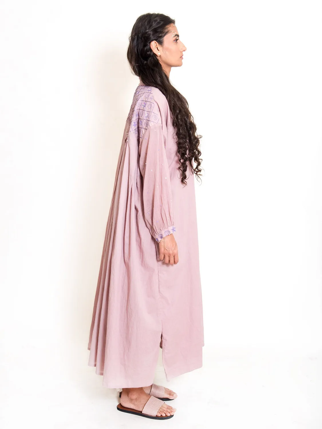 Our Dve Cordelia Swirl Dress camicia rosa perle