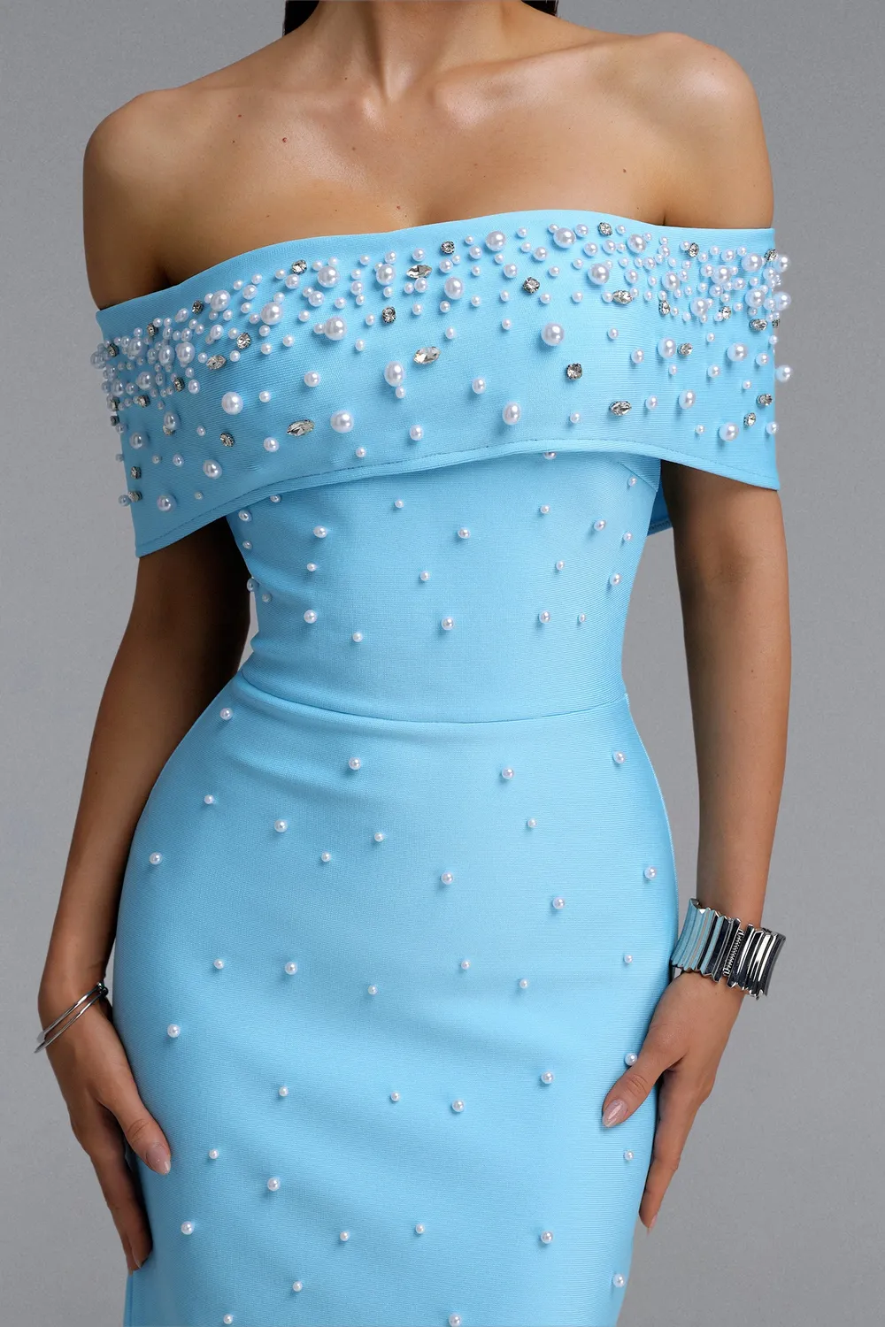 Bella Barnett Isme abito lungo blu M spalle scoperte bandage