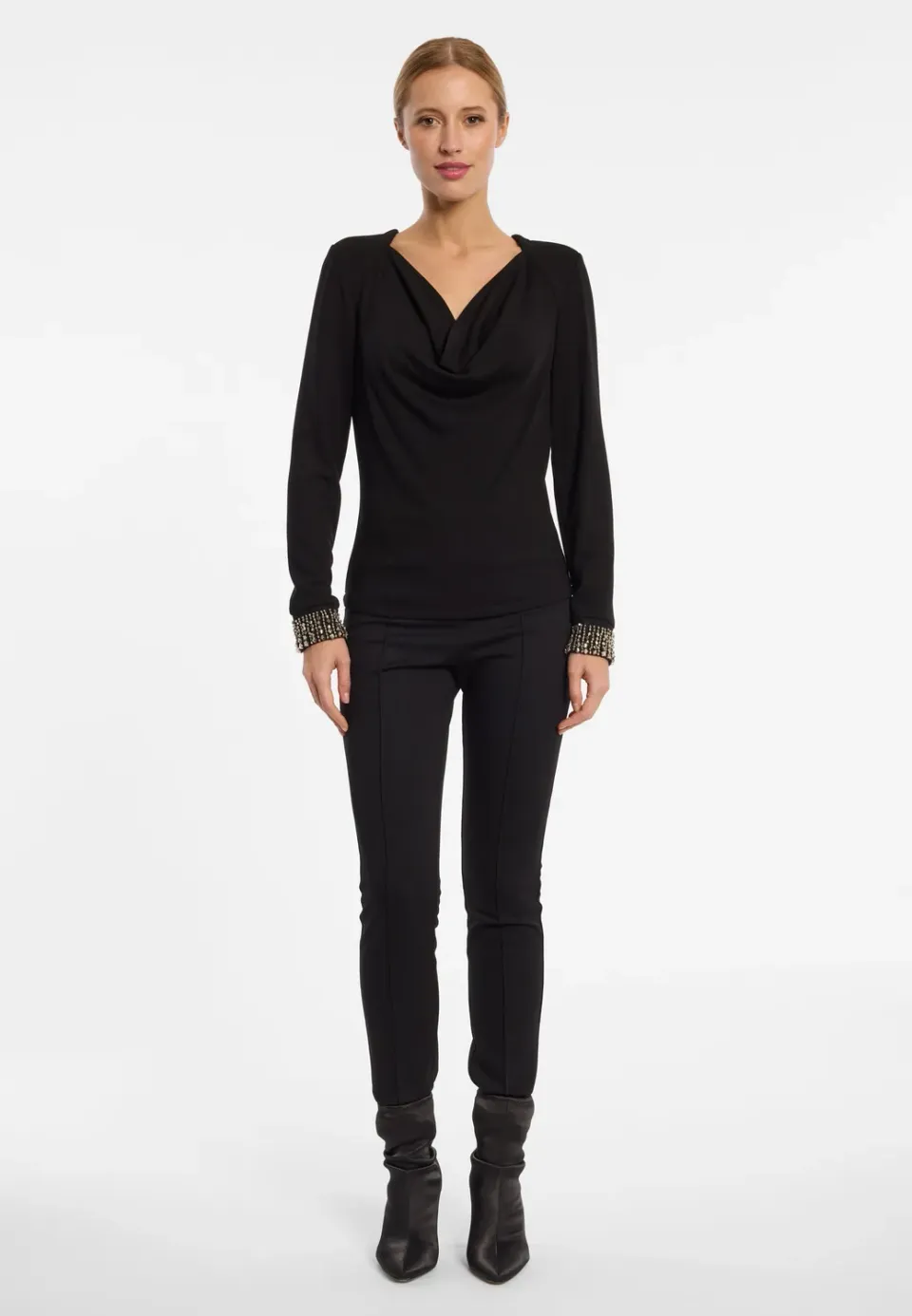 Ana Alcazar Emirae top scollo cascata nero