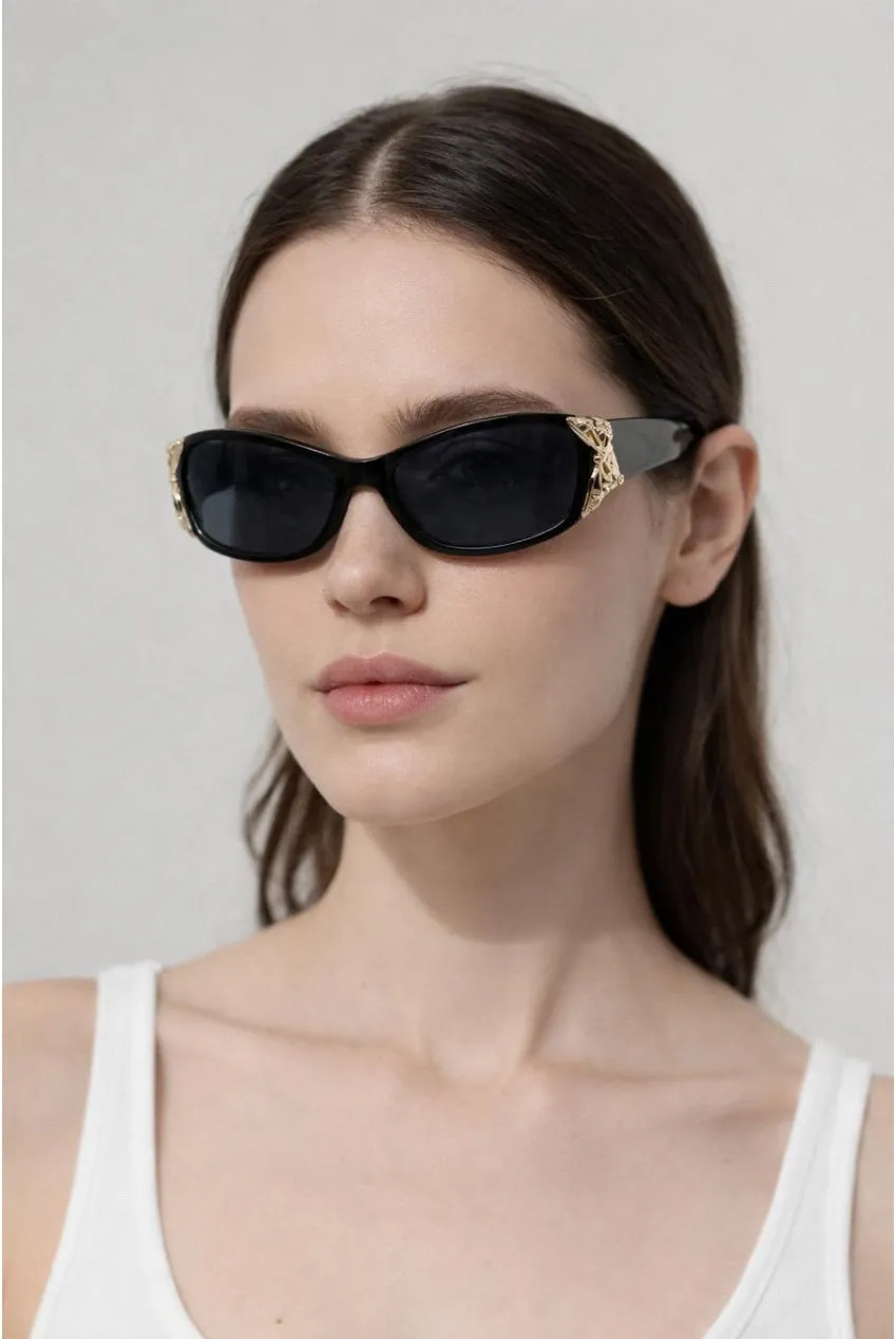 SVNX Vintage Wrap Around occhiali da sole neri farfalla