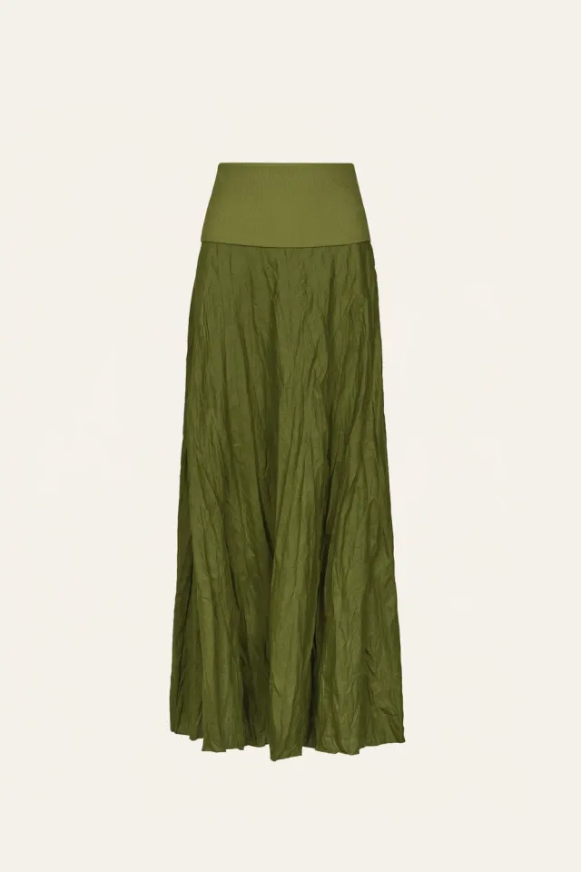 Johanna Ortiz Empowerment Movement gonna midi verde lino