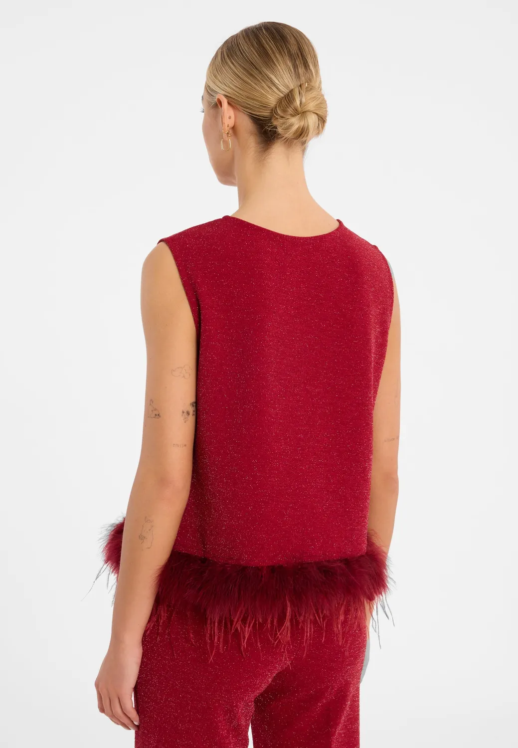 Ana Alcazar Cilly top lurex rosso con piume