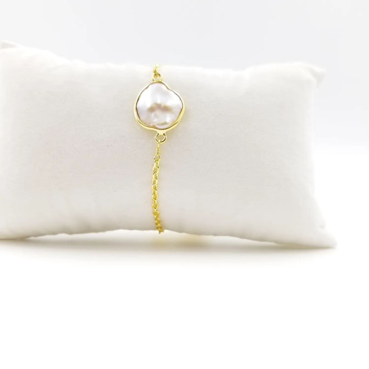 Our Dve bracciale perla singola oro 18k