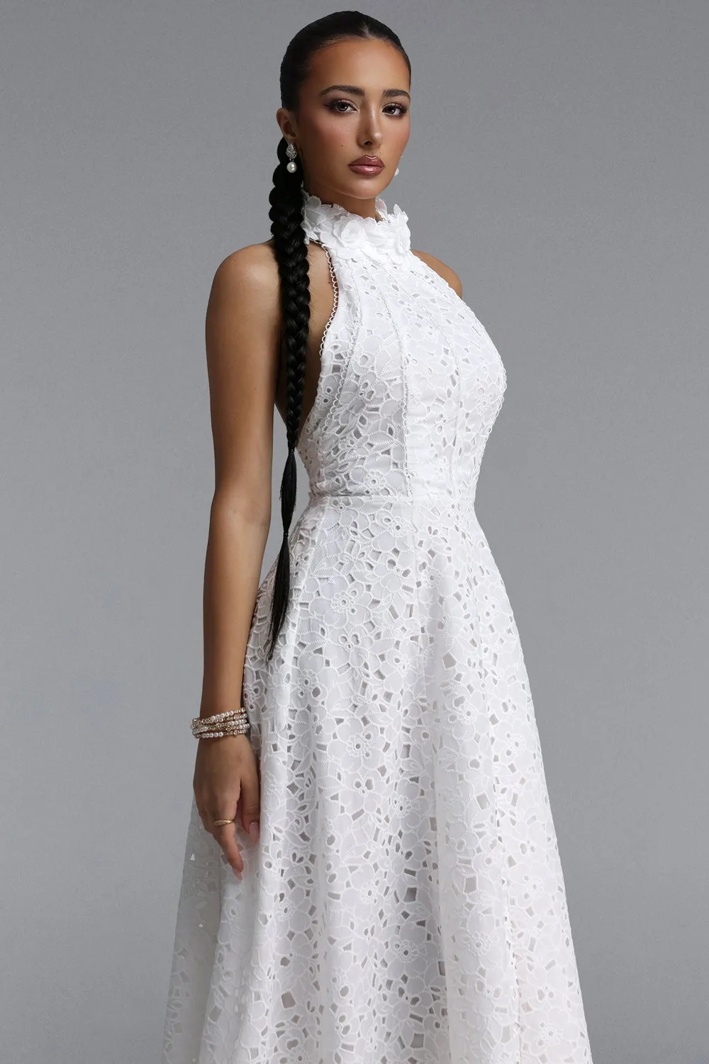 Bella Barnett Nuvola abito midi pizzo bianco halter