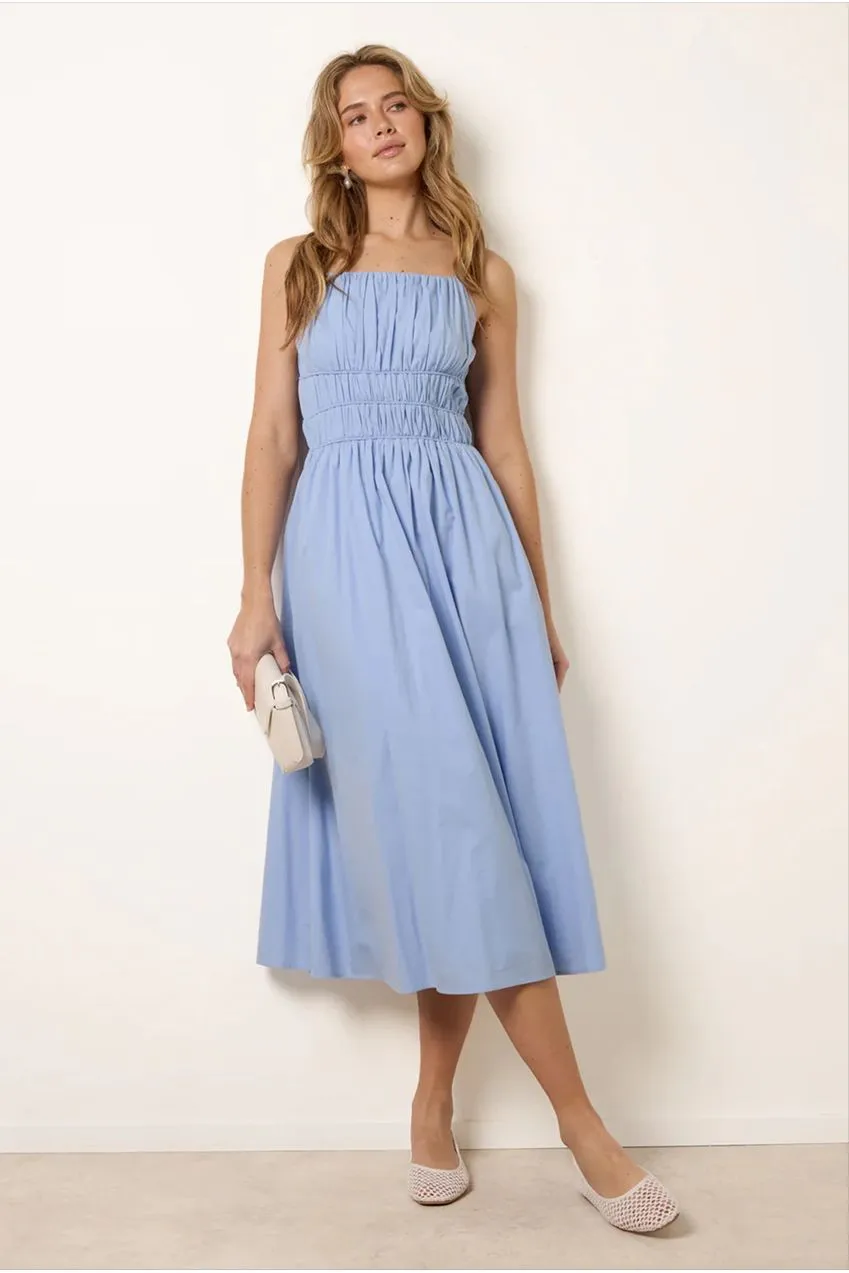 Blue Vanilla Strappy abito midi azzurro cotone shirred