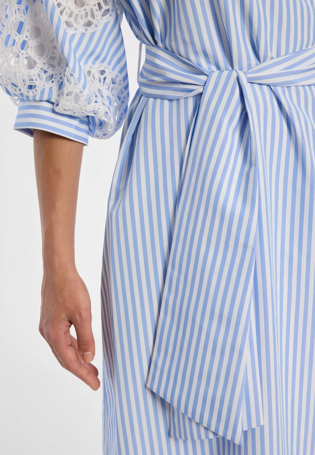 Ana Alcazar Dazra abito camicia midi a righe