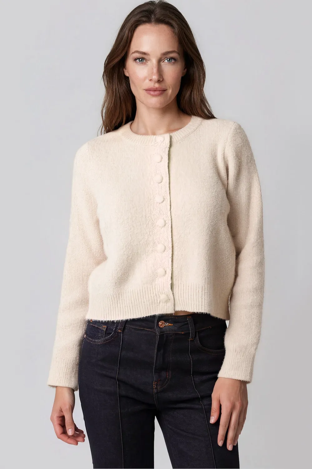 Aftershock London Cropped cardigan beige maglia morbida