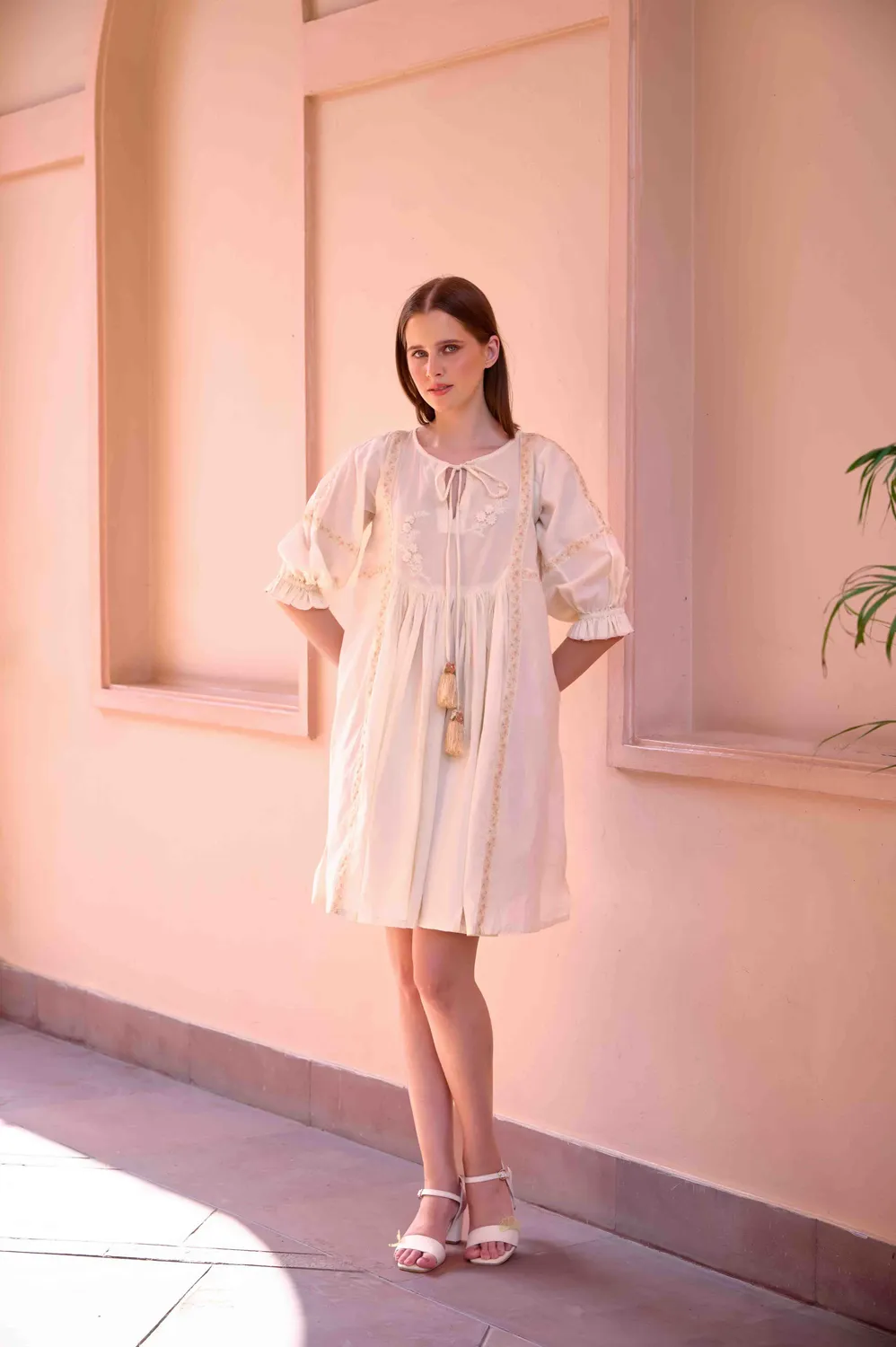 Our Dve Dream Wave Navy abito cotone beige pizzo