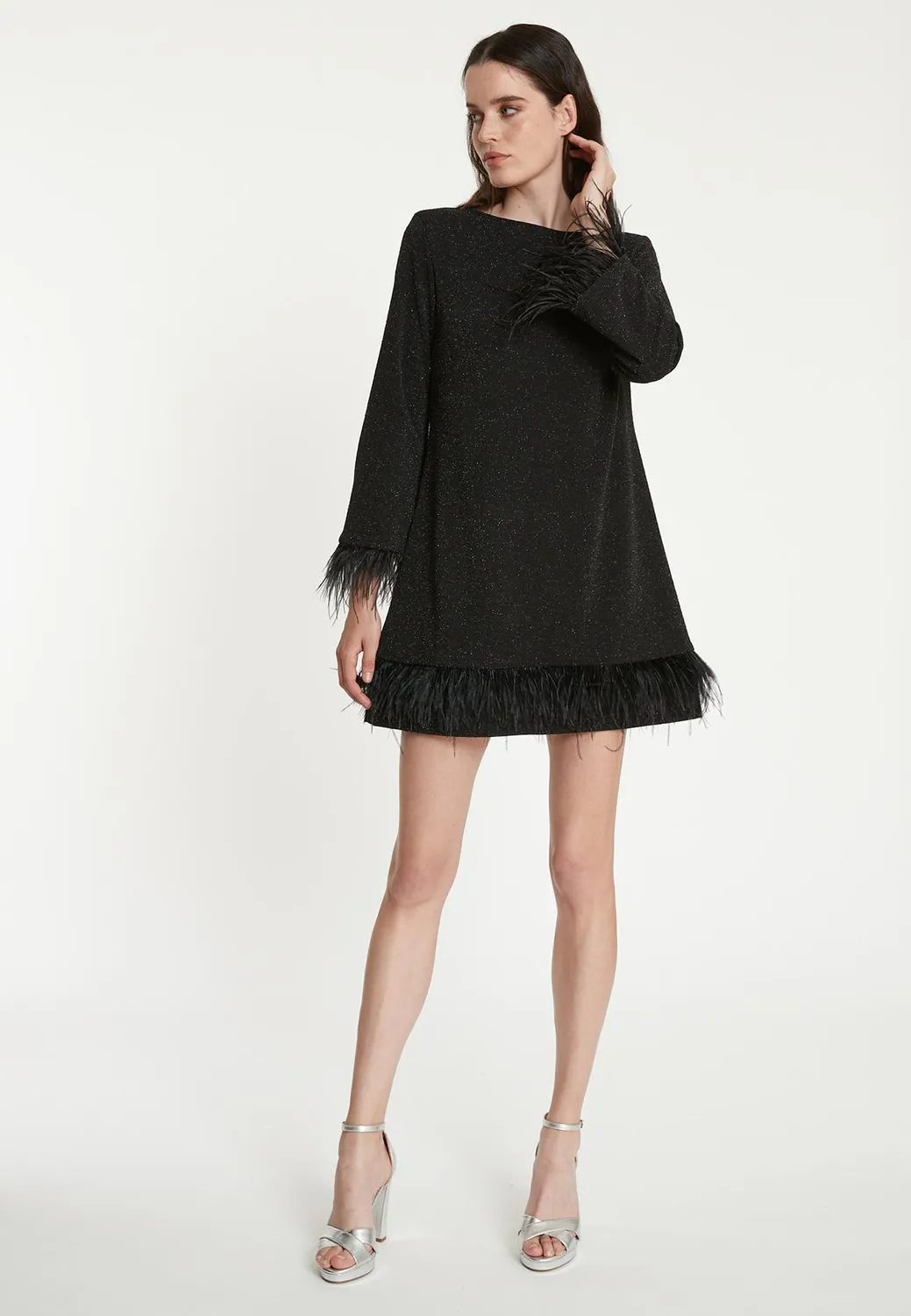 Ana Alcazar Tara abito cocktail nero lurex piume