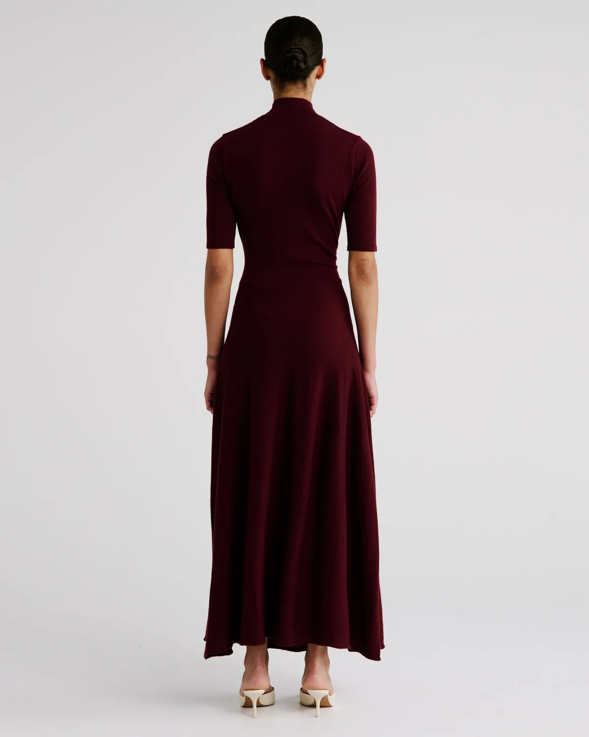 Violante Nessi Takashi abito maglia bordeaux lana merino
