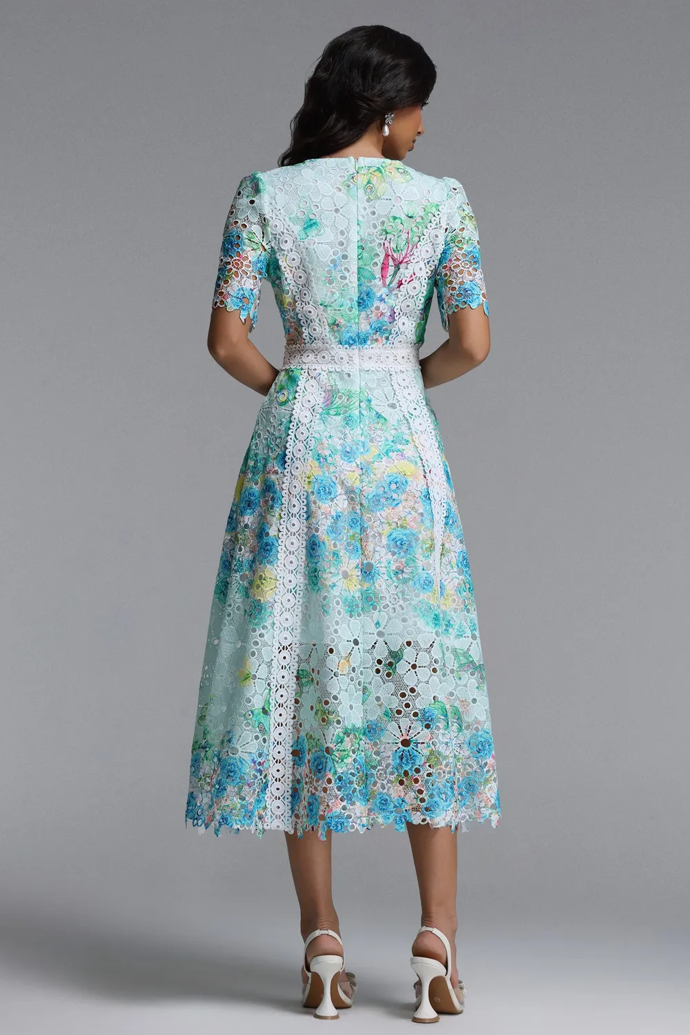 Bella Barnett Pillose abito maxi pizzo verde floreale