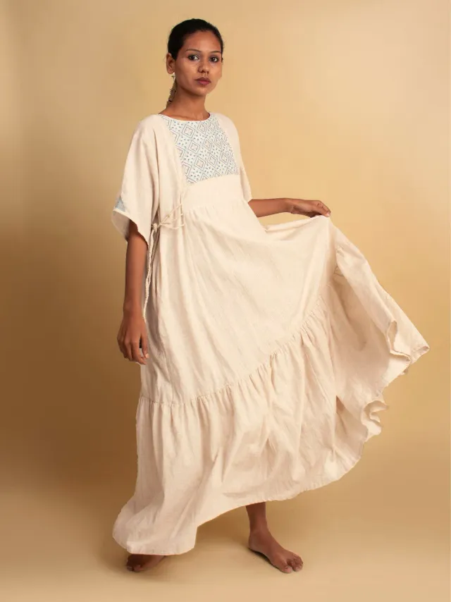 Our Dve Kaira abito lungo beige cotone
