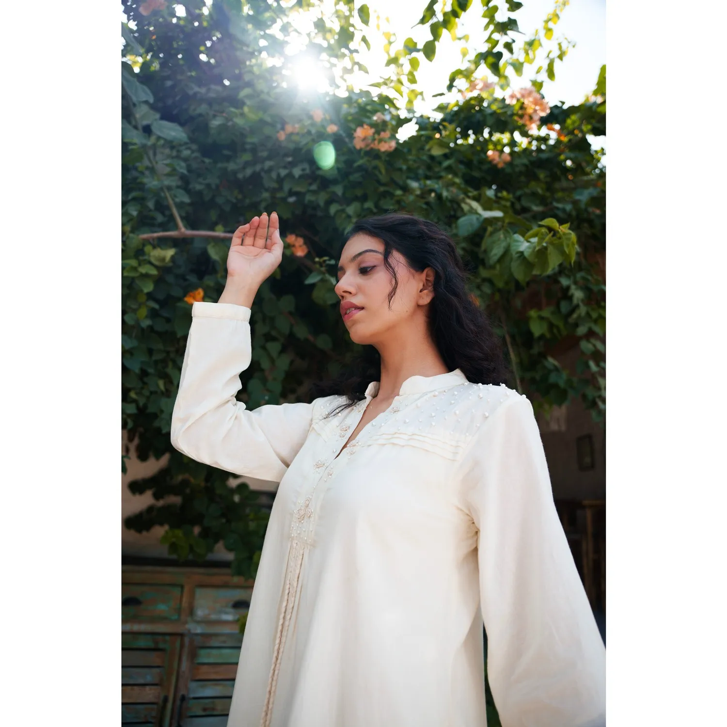 Our Dve Capsule 1 abito beige cotone