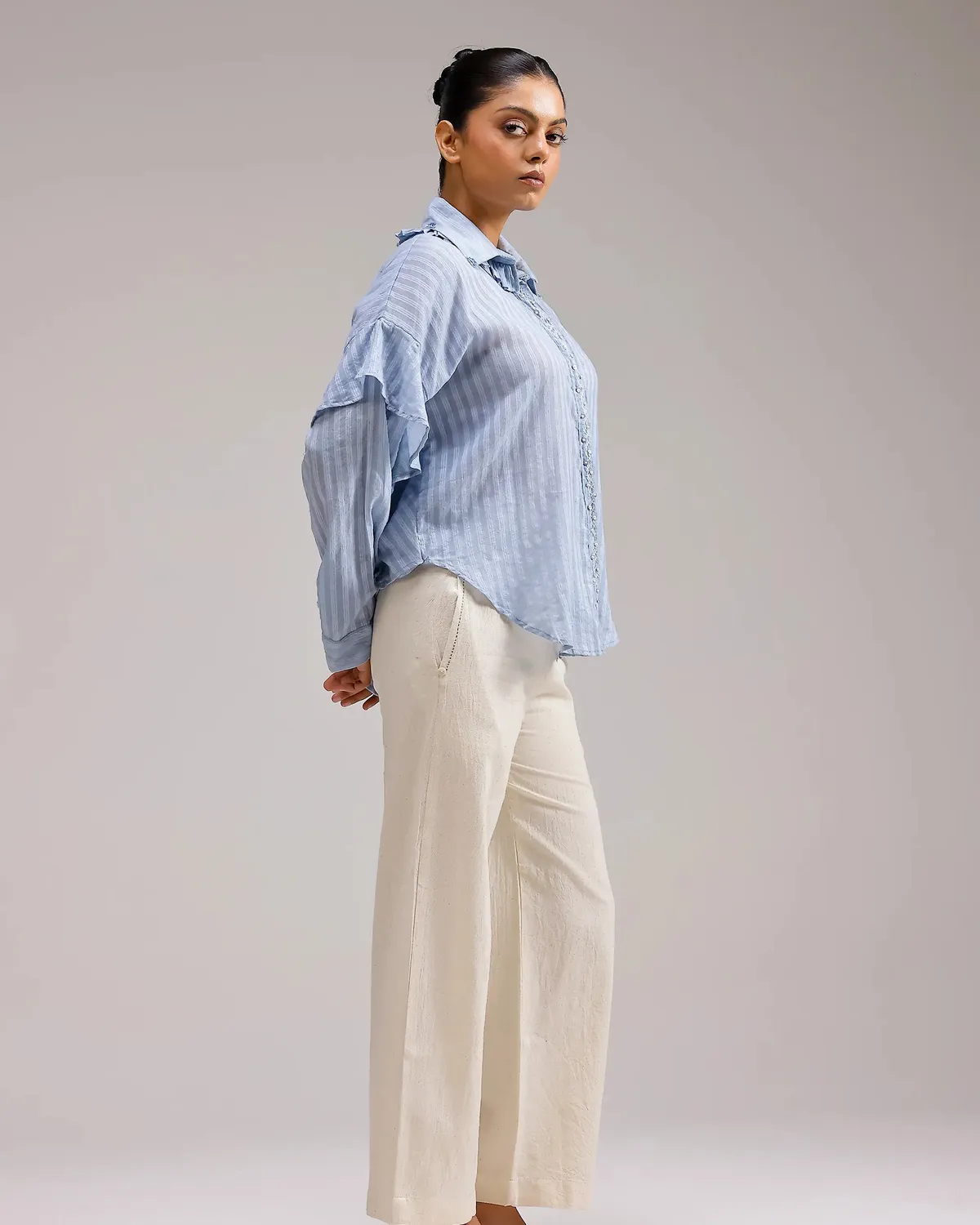Our Dve Sheerline Flow Top camicia azzurra righe