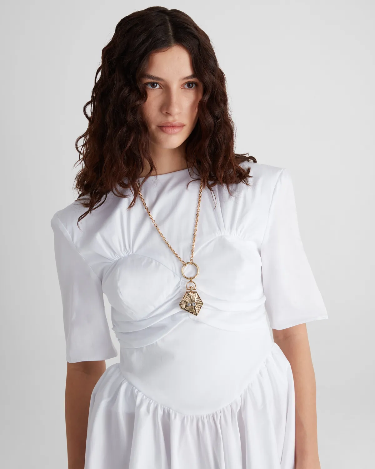 Violante Nessi Baricco collana oro perle faux zirconi