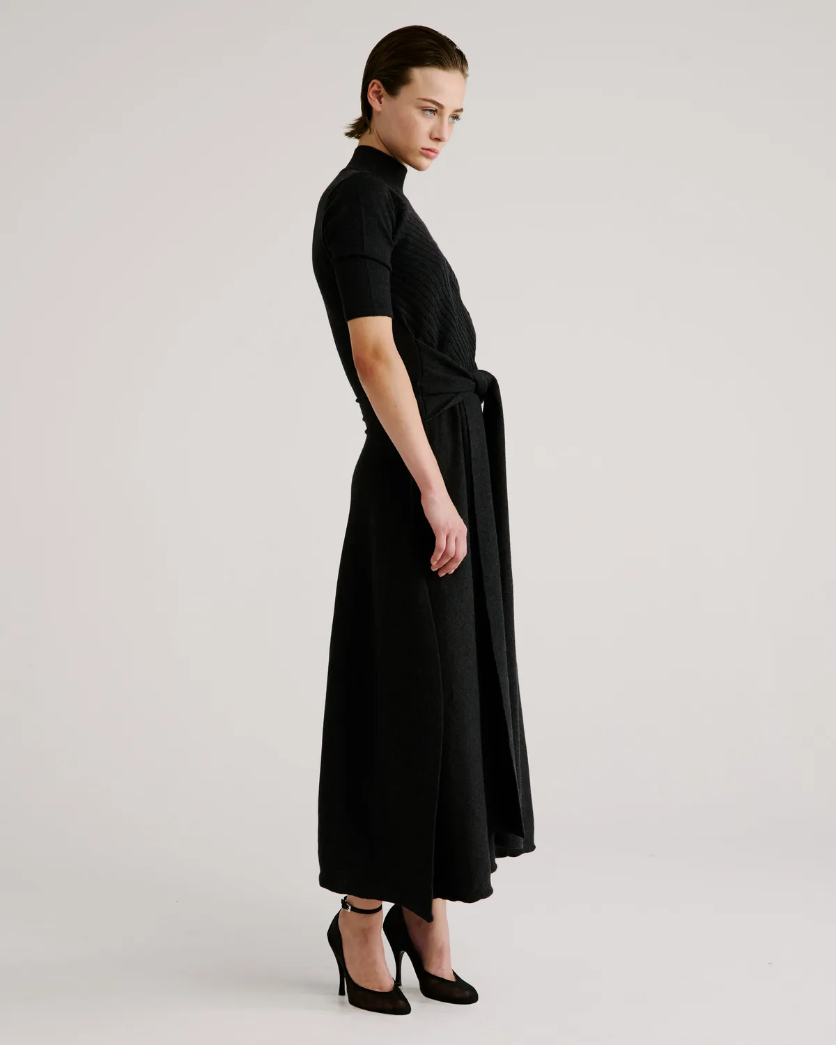 Violante Nessi Takashi abito maglia verde lana merino