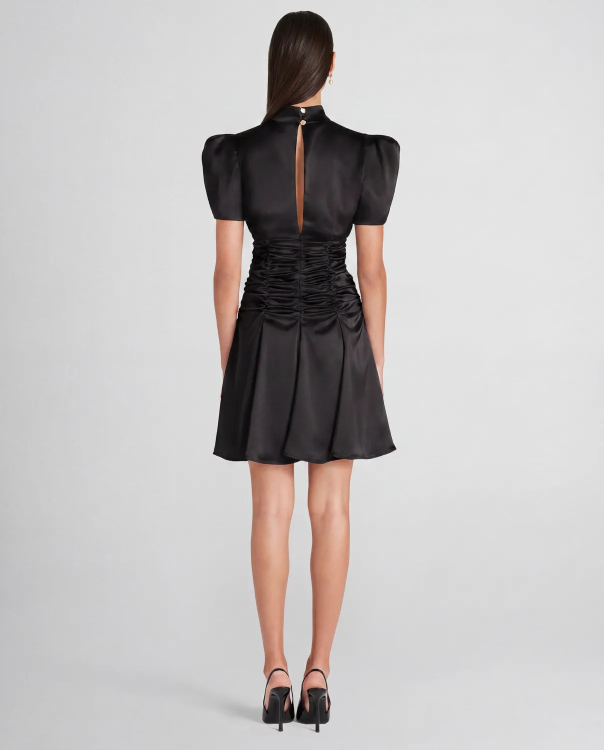 Violante Nessi Balthus abito nero cady satin seta