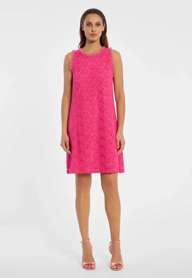 Ana Alcazar Dalio abito pizzo fucsia linea A sangallo
