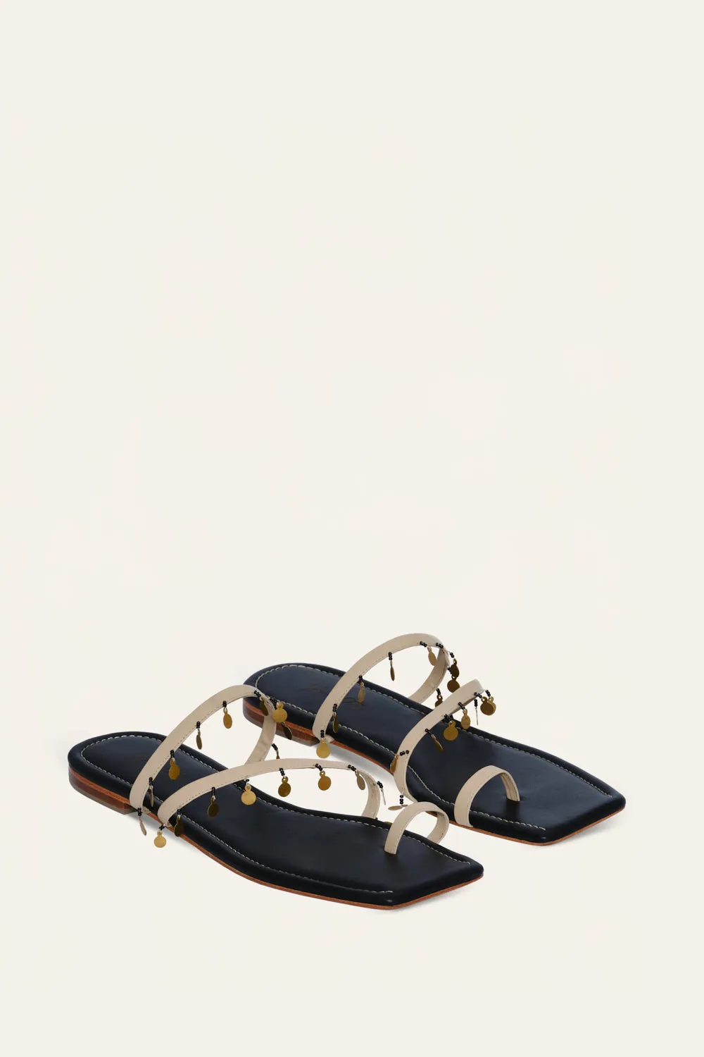 Johanna Ortiz Glimmering Shores sandali bassi ecru nero