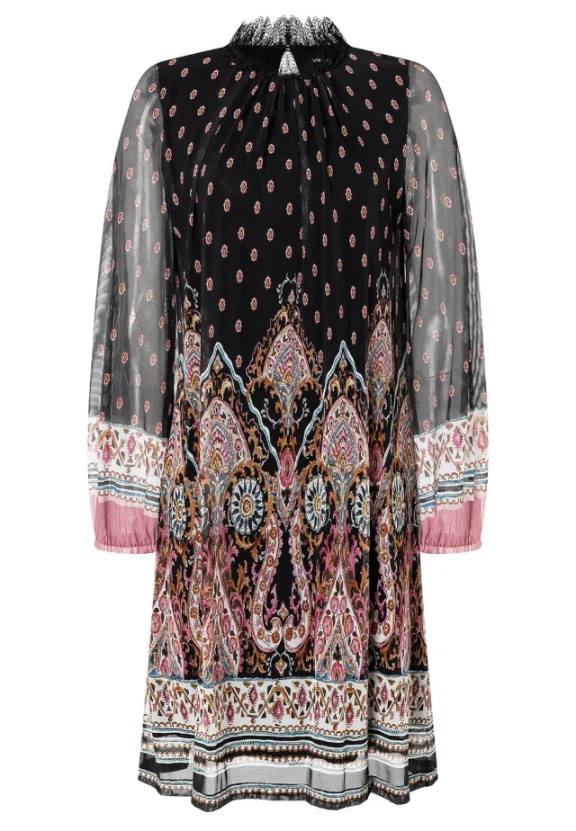 Ana Alcazar Misa abito fantasia con pizzo