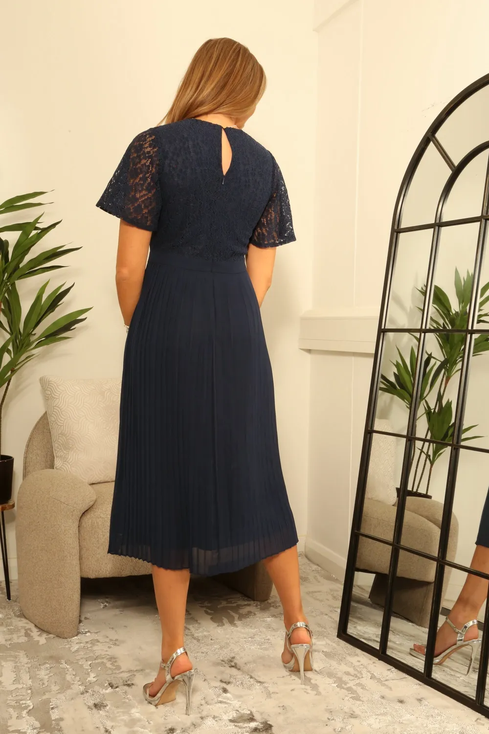 Double Second Fixed Wrap abito pizzo navy plissettato