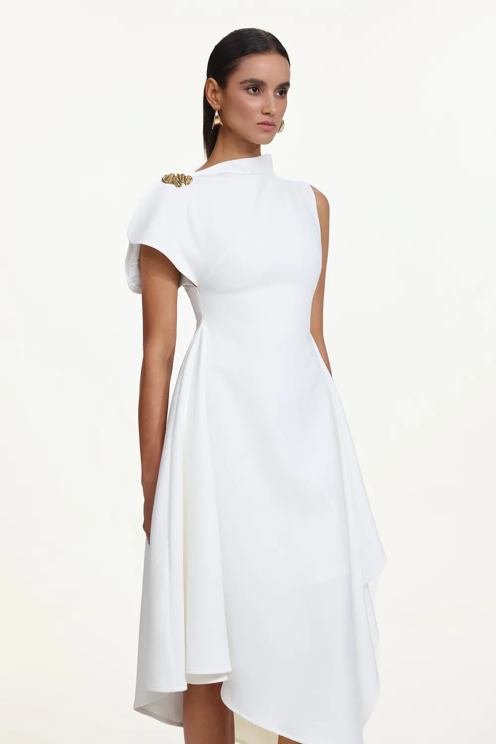 Bella Barnett Weren abito maxi bianco monospalla