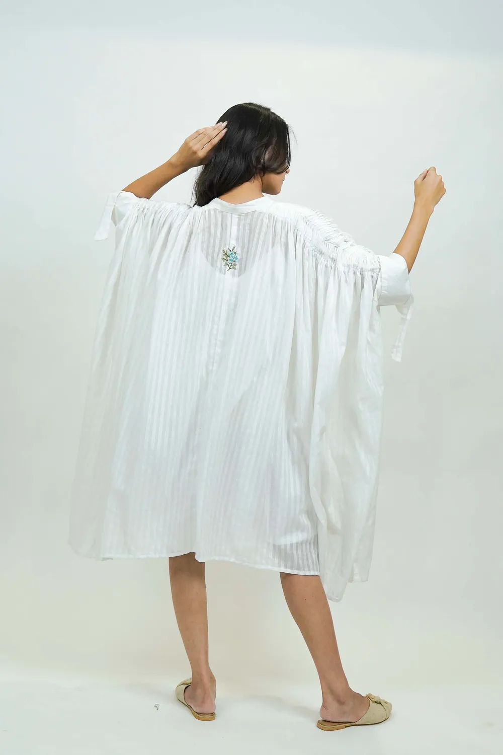 Our Dve S0016 Giacca Shrug Cotone Bianco Taglia Unica