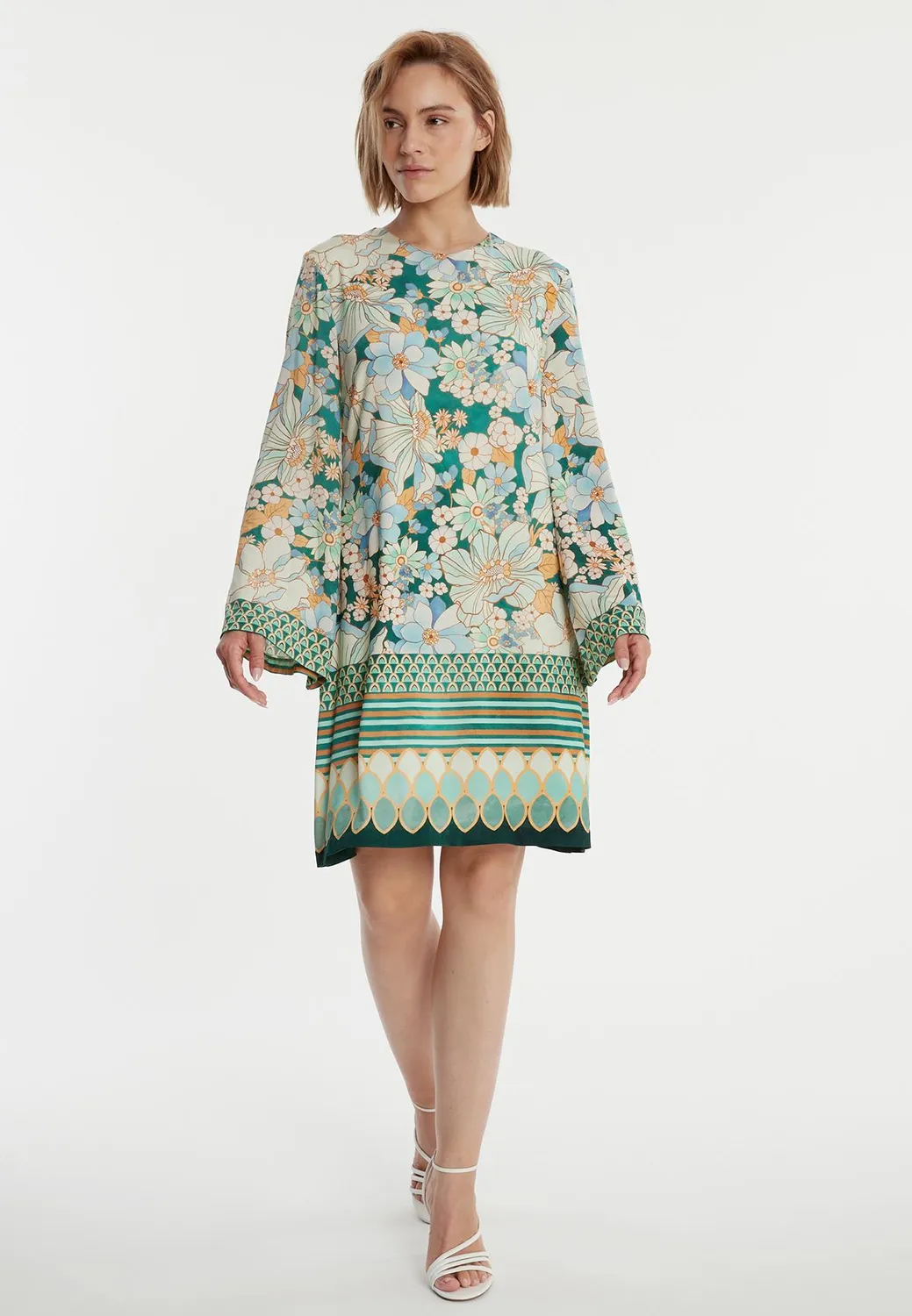 Ana Alcazar Pernosia abito tunica verde jersey floreale