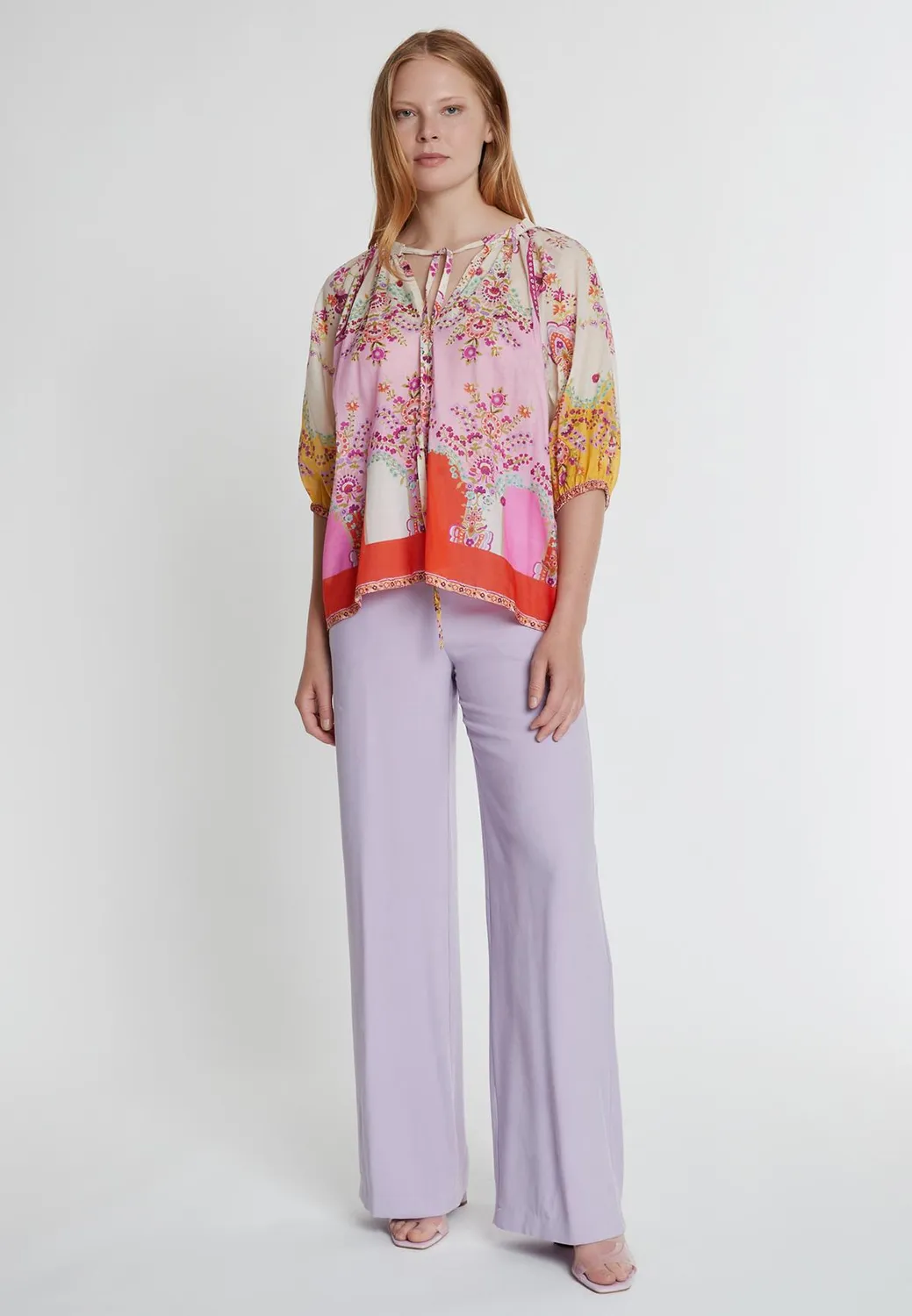 Ana Alcazar Kajos blusa fiori maniche 3/4