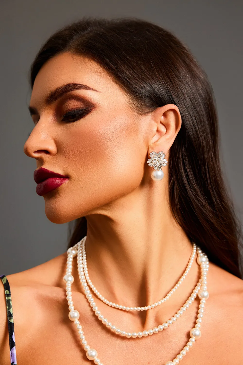 Bella Barnett Zaha Orecchini Perla Argento