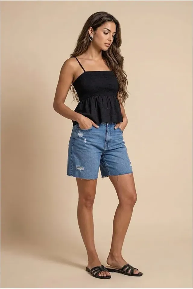 Urban Bliss Shirred Brodiery top nero sangallo