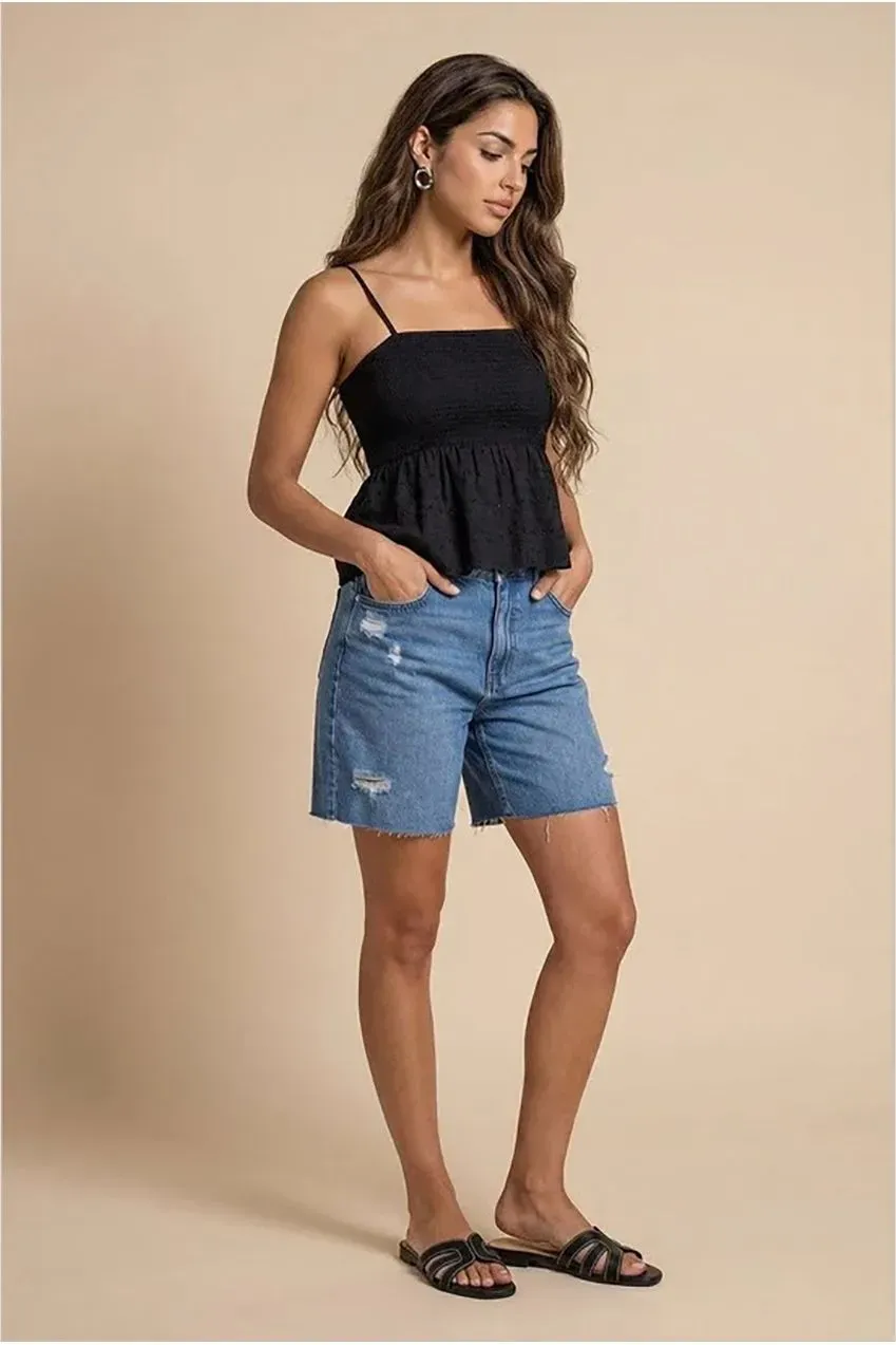 Urban Bliss Shirred Brodiery top nero sangallo