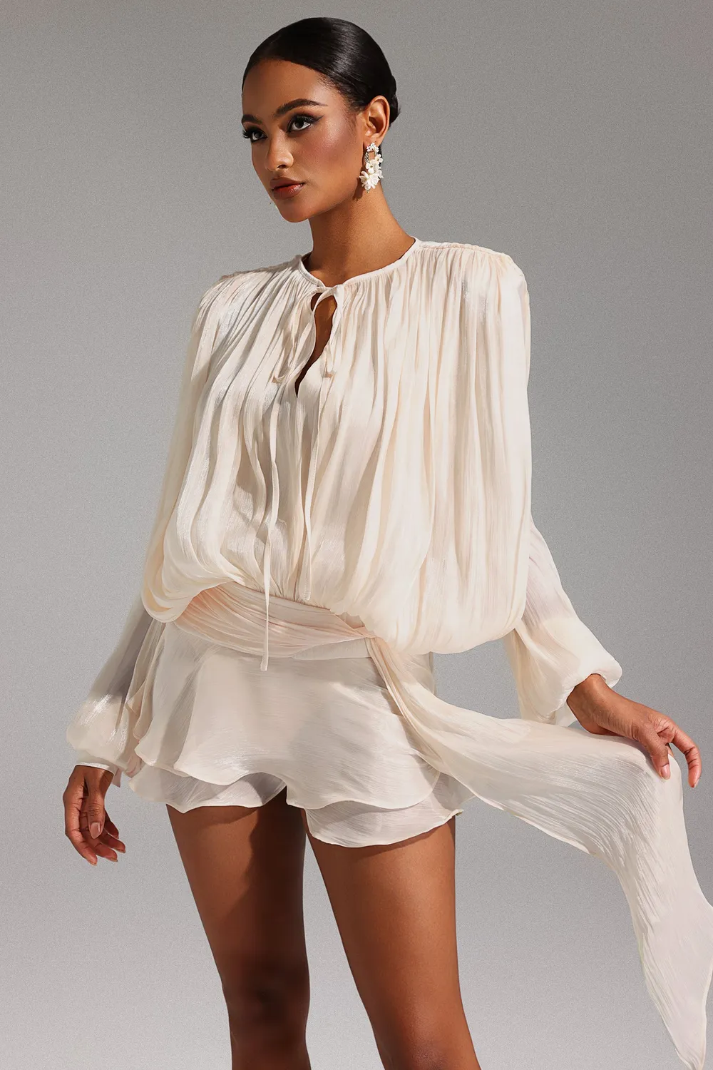 Bella Barnett Dekia abito mini beige maniche lunghe S-XL